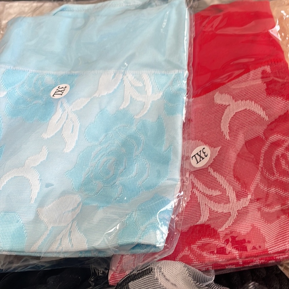 7 pairs of underwear size 3 xl pink grey blue red tan and black. - Picture 4 of 7